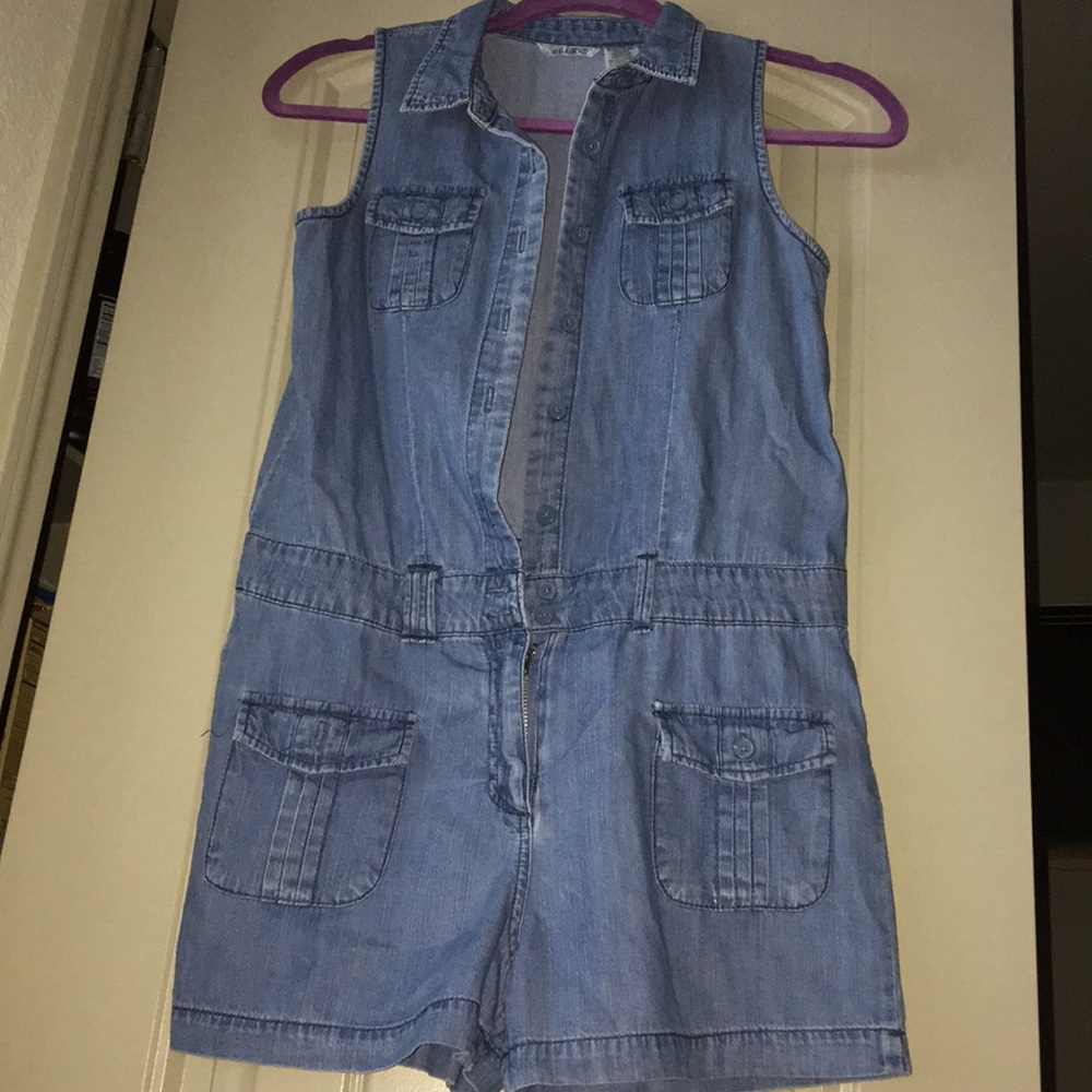 Guess romper